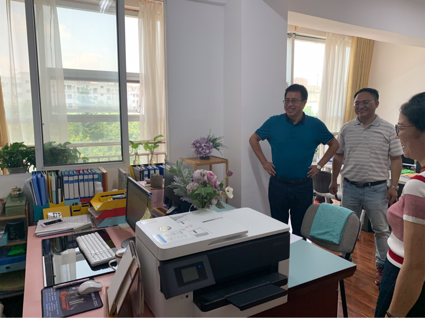图片2 图片2